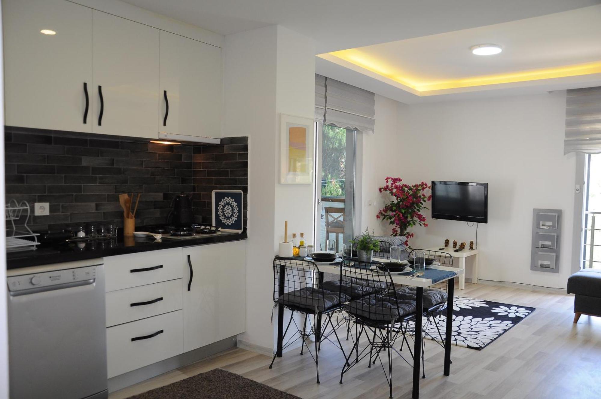 Lavender Residence คูซาดาซี ภายนอก รูปภาพ