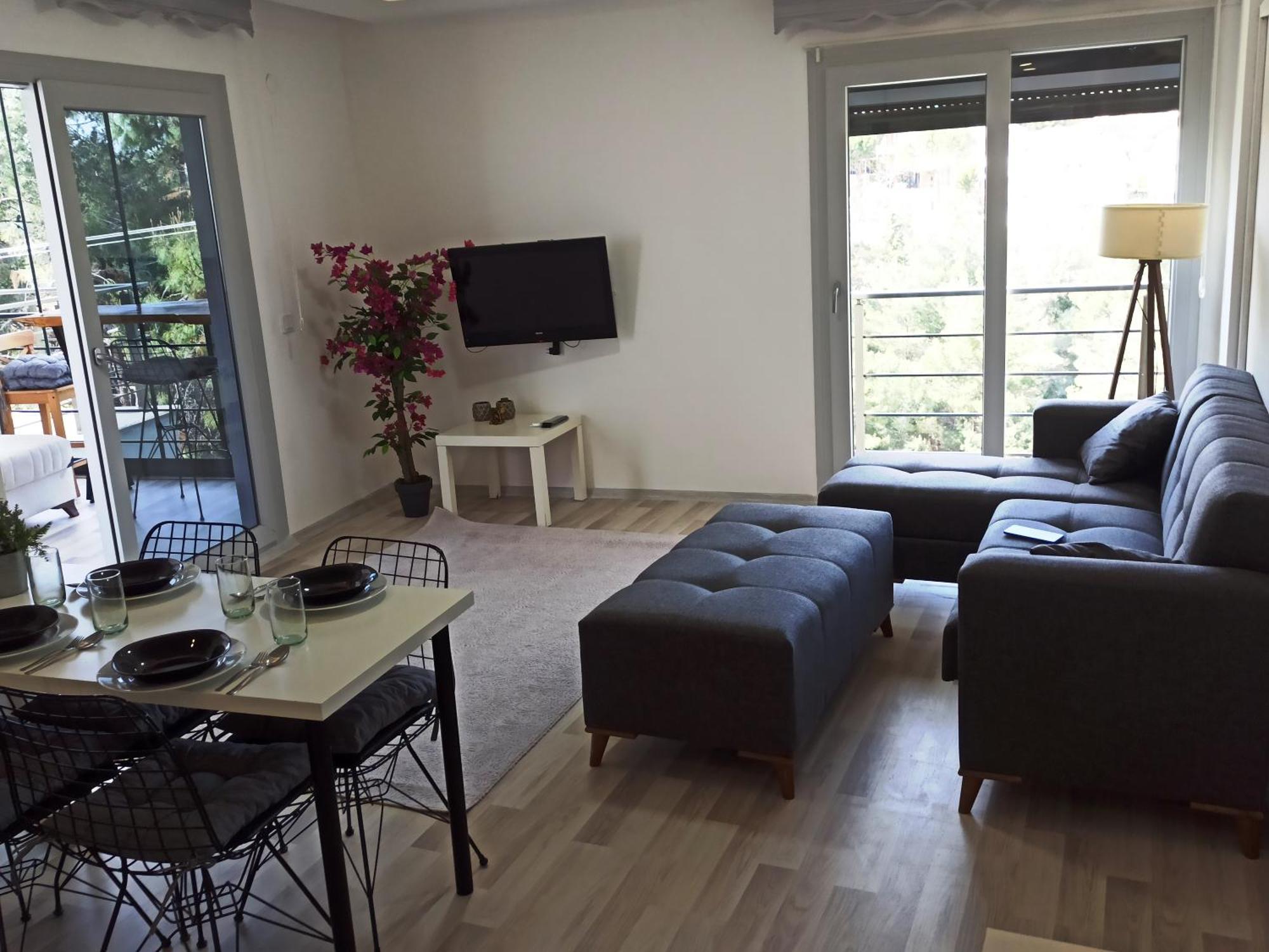 Lavender Residence คูซาดาซี ภายนอก รูปภาพ