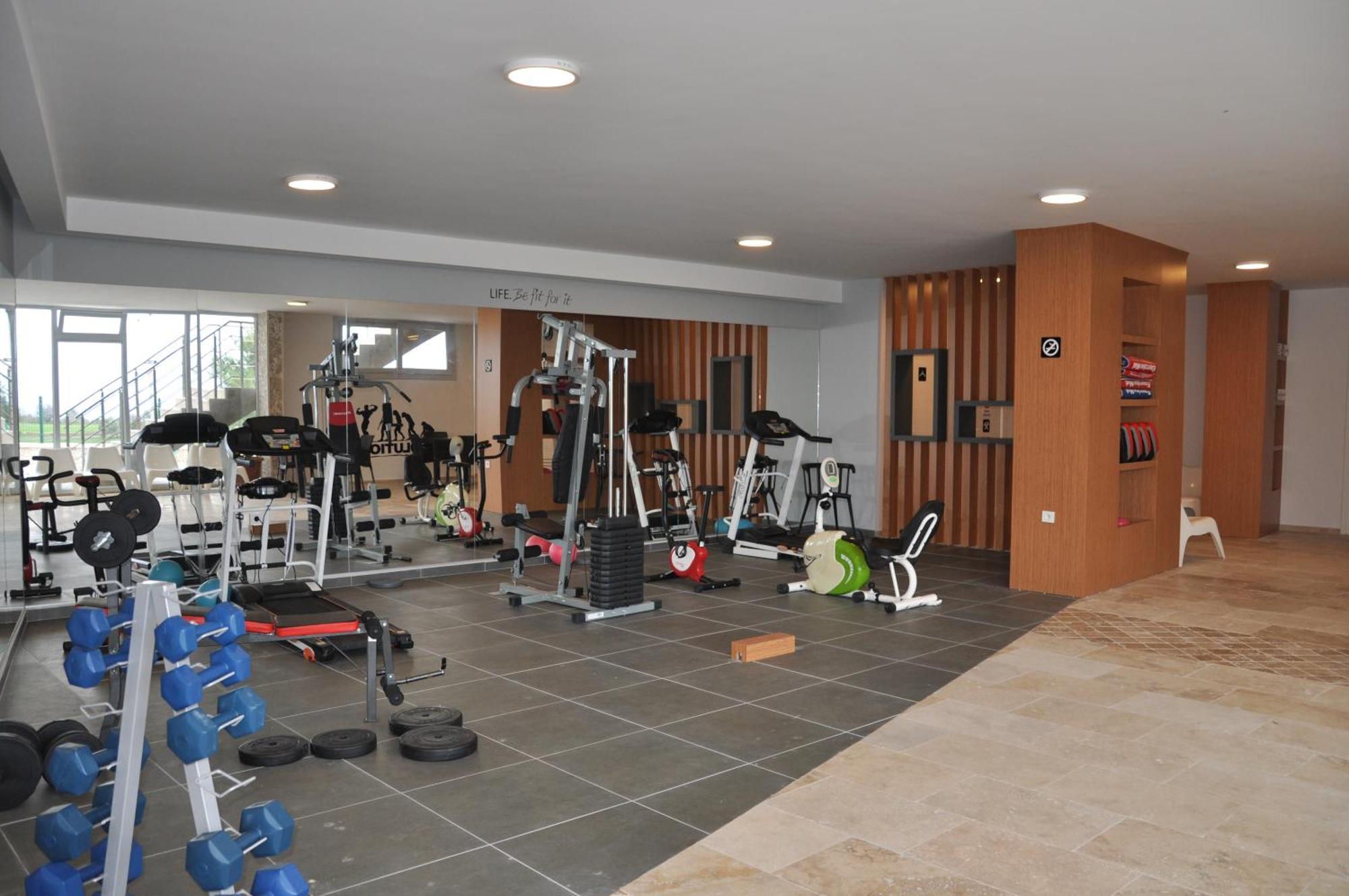 Lavender Residence คูซาดาซี ภายนอก รูปภาพ